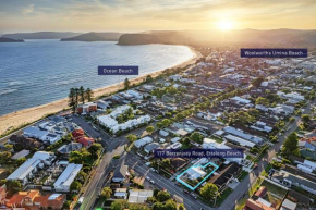 2-Min Walk to Beach Modern Firepit Yard Kids welcome